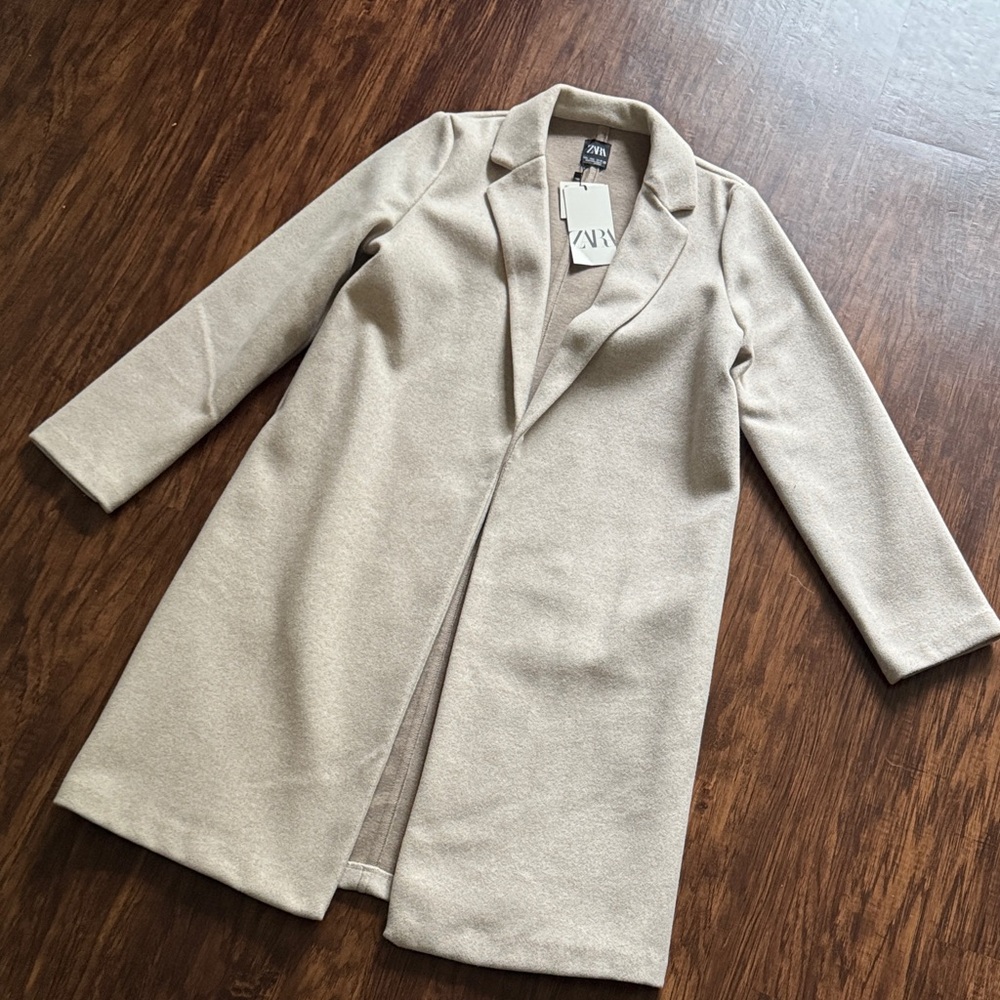 Zara Women's Beige Trench Coat